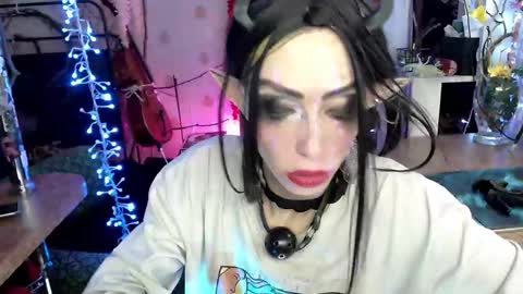  Yrriel Strife Candy-Demon Caveboy mr. Cringe   online show from December 3, 2024, 11:01 am
