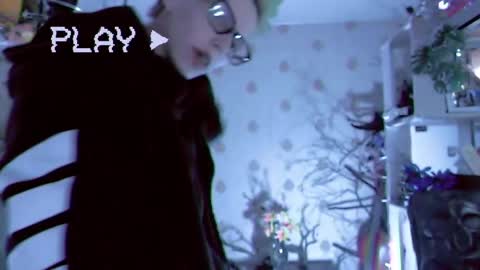  Yrriel Strife Candy-Demon Caveboy mr. Cringe   online show from December 5, 2024, 8:11 am