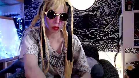  Yrriel Strife Candy-Demon Caveboy mr. Cringe   online show from February 24, 2025, 8:27 am