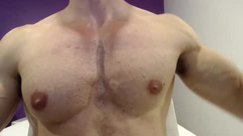 Snapshot of razorramon13 chatting on October 9, 2025, 9:51 am razorramon13 online show from October 9, 2025, 9:51 am