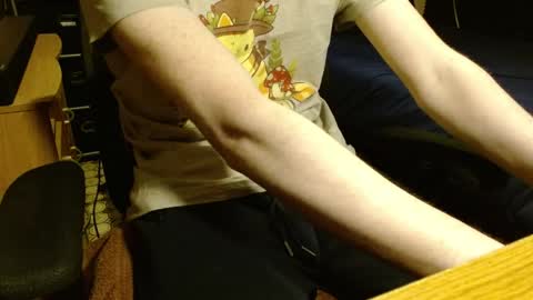 Scrappy Coco online show from April 21, 2026, 2:51 am