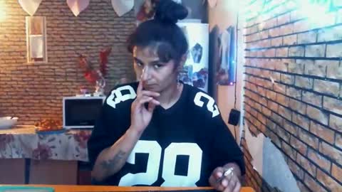 Snapshot of real_coupl3 chatting on May 20, 2026, 6:14 pm real_coupl3 online show from May 20, 2026, 6:14 pm