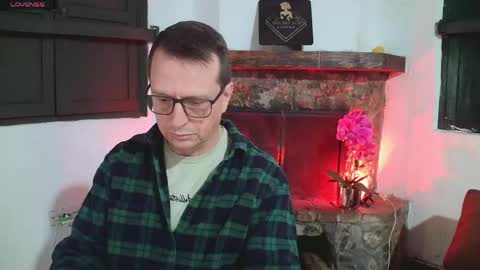 realdreamswc online show from May 16, 2026, 5:34 pm