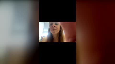 realpussy4 online show from April 18, 2026, 3:27 pm