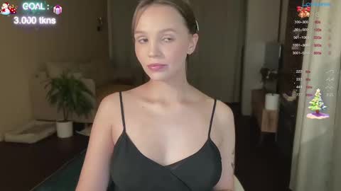 AliceEve online show from December 16, 2024, 5:54 pm