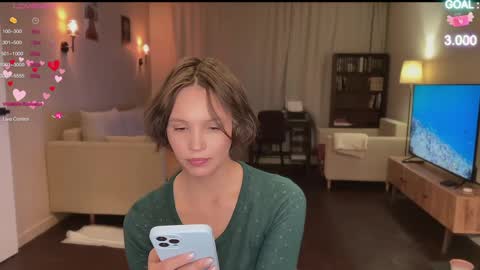 AliceEve online show from February 5, 2025, 9:50 pm