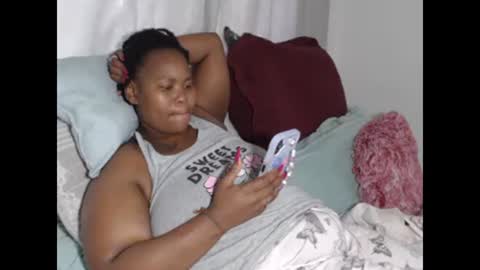 REAL1SWEETHEART online show from September 16, 2025, 9:43 am