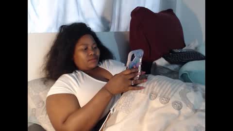 REAL1SWEETHEART online show from October 17, 2025, 8:17 am