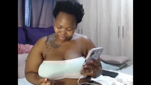 Snapshot of realsweetheart chatting on January 7, 2026, 8:06 am REAL1SWEETHEART online show from January 7, 2026, 8:06 am