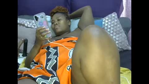 Snapshot of realsweetheart chatting on February 11, 2026, 6:18 am REAL1SWEETHEART online show from February 11, 2026, 6:18 am