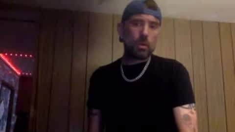 Snapshot of realzilla69 chatting on July 8, 2026, 7:46 am realzilla69 online show from July 8, 2026, 7:46 am