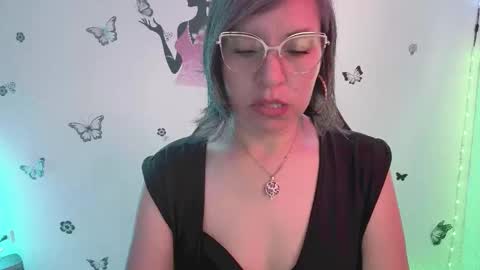 Rebbeca online show from March 24, 2026, 12:32 pm