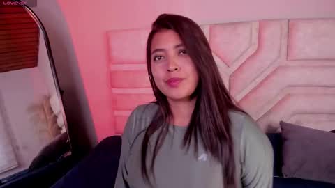 Rebeca online show from December 5, 2025, 1:20 pm