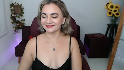 REBECA online show from May 26, 2026, 1:51 pm