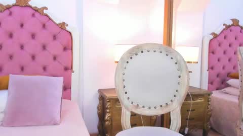 Rebeca Whatsson online show from March 2, 2025, 2:32 pm