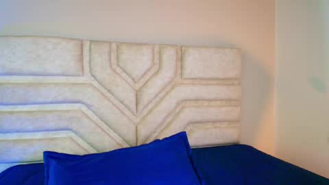 Rebeca Williams online show from March 4, 2025, 3:44 am