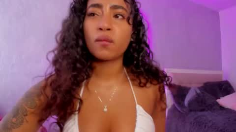 Snapshot of rebecaharrison111 chatting on December 2, 2024, 6:43 pm Rebeca online show from December 2, 2024, 6:43 pm