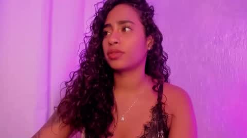 Snapshot of rebecaharrison111 chatting on December 8, 2024, 3:53 am Rebeca online show from December 8, 2024, 3:53 am