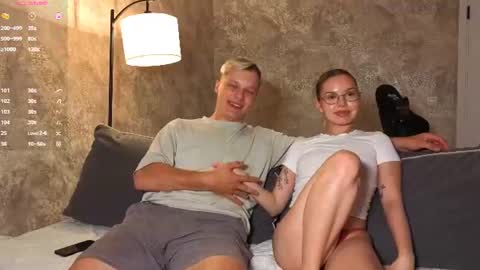 Snapshot of rebecca_david chatting on June 21, 2026, 4:20 pm rebecca_david online show from June 21, 2026, 4:20 pm