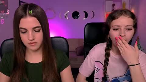 rebecca_smile_ online show from June 8, 2026, 12:27 pm