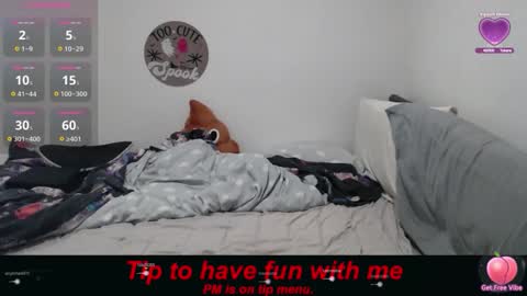 rebeccasummercam online show from September 14, 2025, 4:33 am