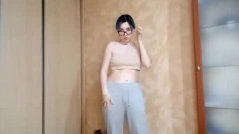 Zoe online show from February 3, 2026, 2:11 pm