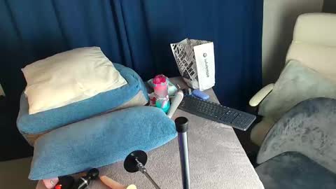 Rebe online show from November 7, 2025, 5:29 am