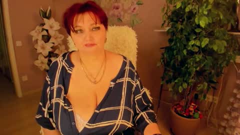 rebekkacharm online show from February 4, 2026, 6:36 pm