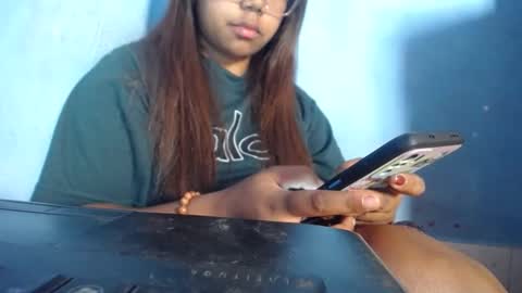 rebelle777 online show from April 27, 2026, 12:58 pm