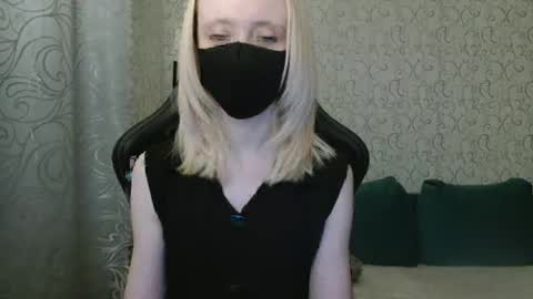 RebesaOlset online show from December 29, 2024, 3:57 pm