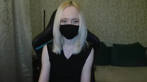 RebesaOlset online show from January 17, 2025, 3:22 pm