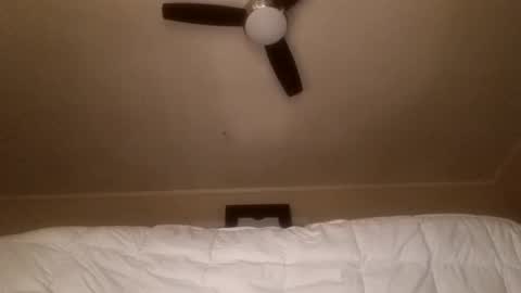 recka810 online show from January 8, 2025, 5:05 am