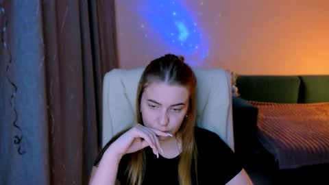 red__dizzy online show from November 23, 2025, 10:42 pm