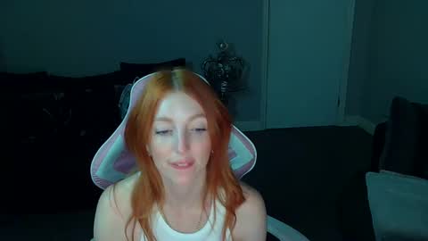 Red -  online show from March 12, 2025, 9:35 pm