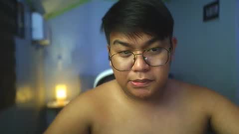 Red Libra online show from November 21, 2025, 7:45 pm