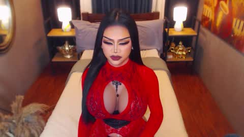 Snapshot of red_ivyy chatting on December 16, 2025, 8:03 pm AsianRedivy online show from December 16, 2025, 8:03 pm