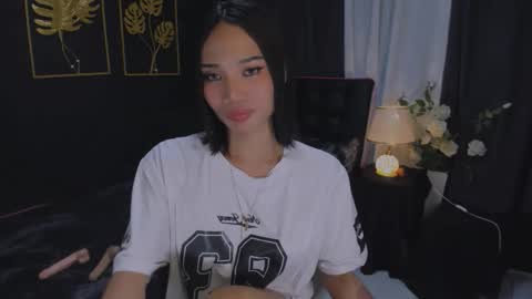 danika linn online show from November 26, 2025, 11:17 pm