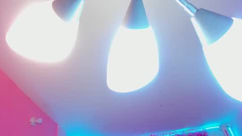 Luna online show from January 10, 2025, 7:25 am