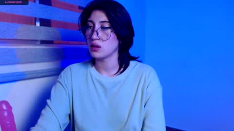 IG   OF red moonn online show from December 12, 2024, 4:53 pm