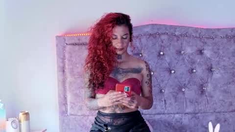 Snapshot of red_savage_ chatting on December 22, 2025, 5:21 pm Instagram Valerie yourdream online show from December 22, 2025, 5:21 pm