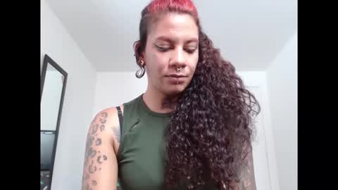 Snapshot of red_savage_ chatting on March 24, 2026, 5:18 pm Instagram Valerie yourdream online show from March 24, 2026, 5:18 pm