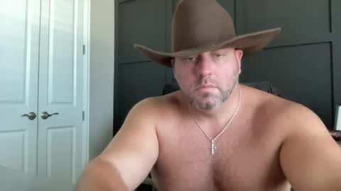 Snapshot of redbull1414 chatting on July 28, 2026, 7:39 pm RedBull online show from July 28, 2026, 7:39 pm