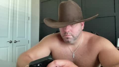 Snapshot of redbull1414 chatting on August 3, 2026, 4:33 pm RedBull online show from August 3, 2026, 4:33 pm