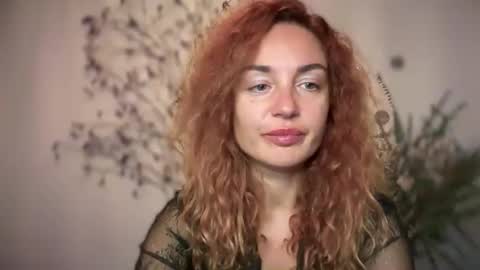 reddgirll online show from September 18, 2025, 6:32 pm