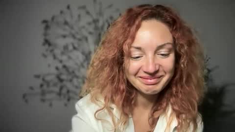 reddgirll online show from September 25, 2025, 5:55 am