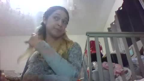 reddwaxx online show from November 19, 2025, 10:10 pm