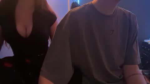 Redhead and BigPeenar online show from February 8, 2026, 4:05 am