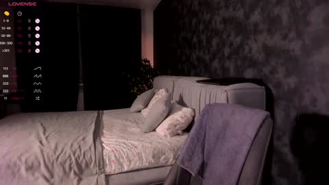 Sofia online show from December 11, 2024, 4:07 am