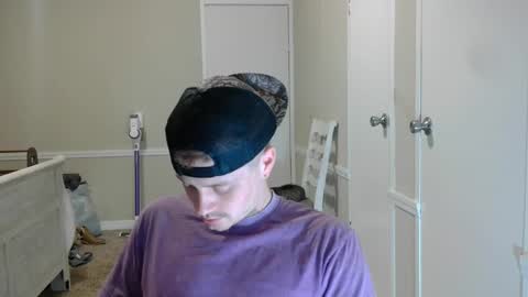 Snapshot of redinthebed chatting on February 4, 2025, 4:26 am InkedGinger online show from February 4, 2025, 4:26 am