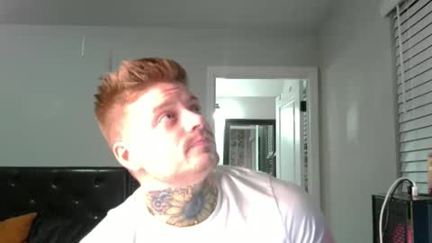 Snapshot of redinthebed chatting on November 20, 2025, 5:51 am InkedGinger online show from November 20, 2025, 5:51 am